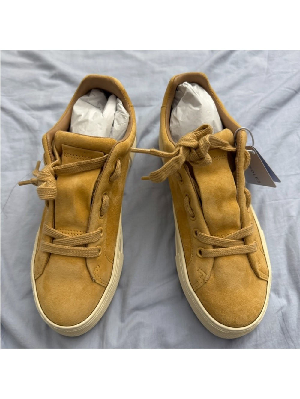 Aerosoles Bo sneakers in Beige, 7M